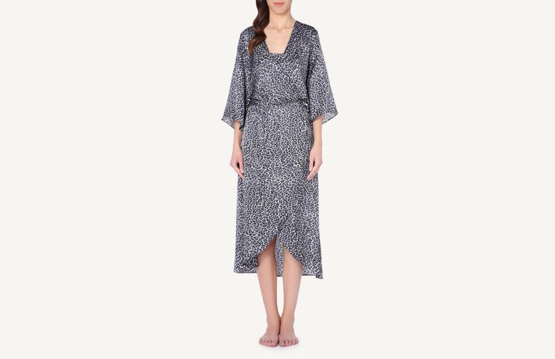 PCN1304_150I_3-ROBE-COMPRIDO-ANIMAL-PRINT