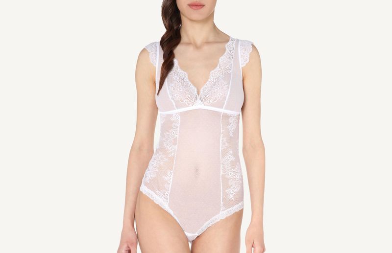 BID1332_001_1-BODY-ALMOFADADO-LOVELY-LACE