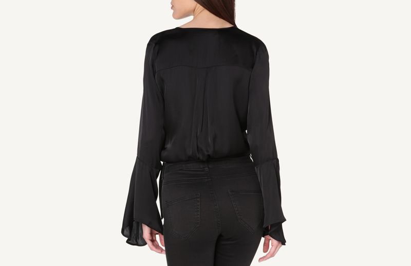 CL131A_019_2-BLUSA-CRUZADA-COM-MANGAS-MORCEGO