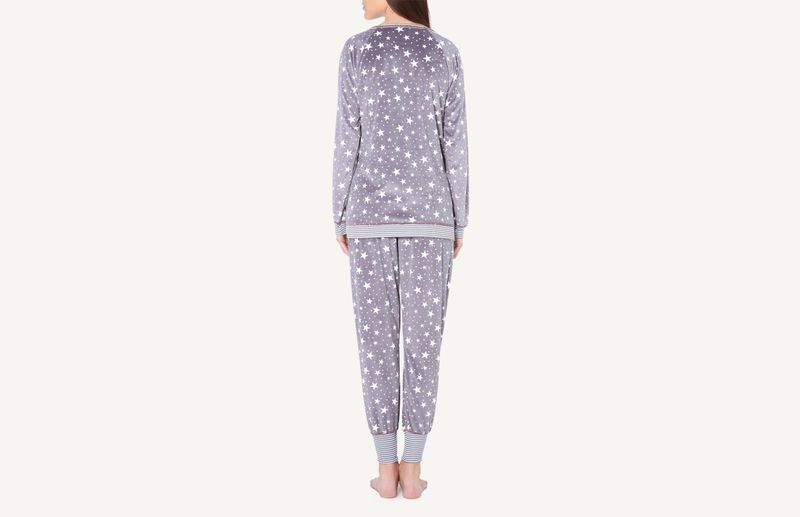 PLD786_032I_2-PIJAMA-EM-PELUCIA-COM-ESTAMPADO-DE-ESTRELAS