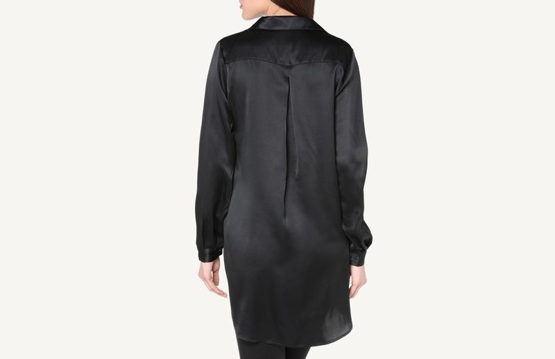 CLD71B_019_2-CAMISA-EM-SEDA-COM-PUNHOS-REGULARES