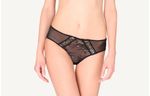 SID1313_019_1-CUECA-DARK-STRINGS