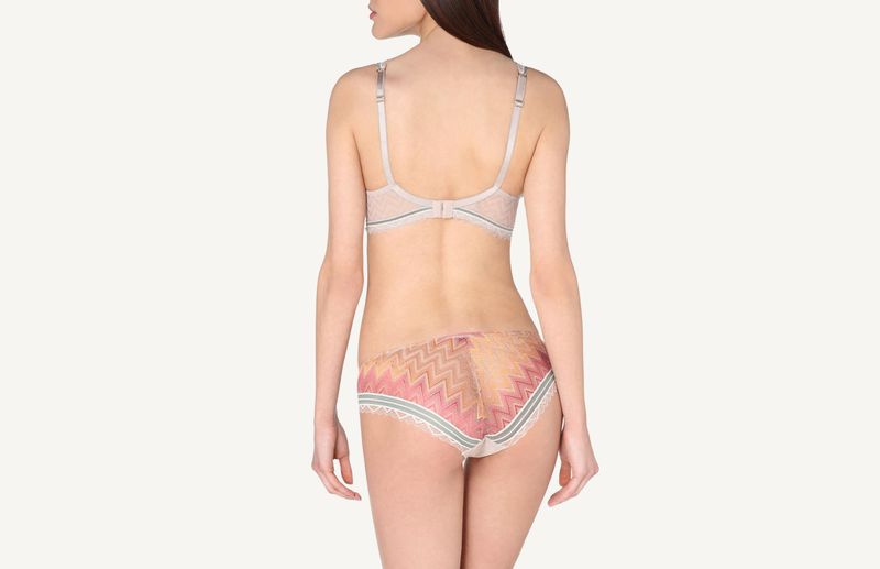 SID1321_087I_4-CUECA-EARTH-VIBES