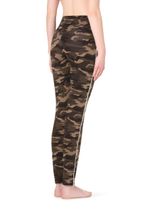 MODP0922_030_2-LEGGINGS-COM-FAIXA-PADRAO-CAMUFLADO