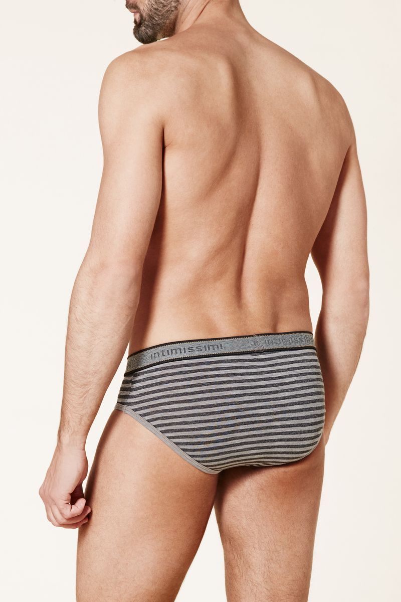 SIU717-5724---Wear_alt