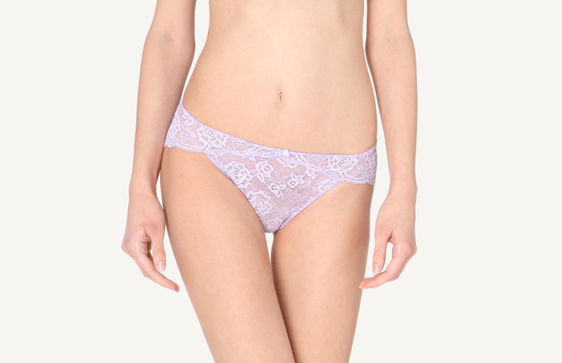 SI91P1_074I_1-CUECA-EM-RENDA-DE-CINTURA-DESCIDA