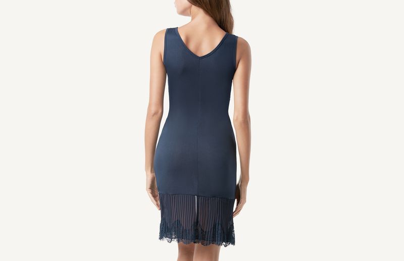 LC100A-6224---Wear_back