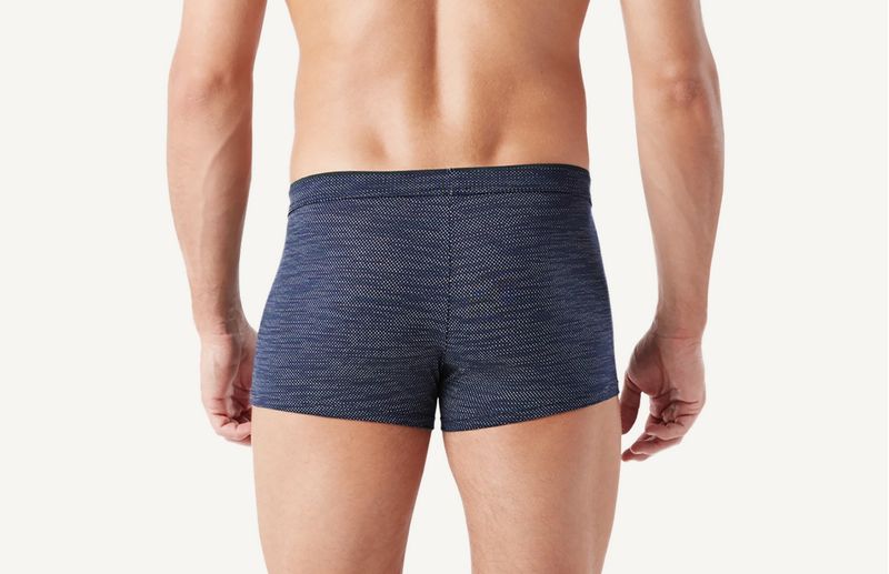 SBU725-6196---Wear_back
