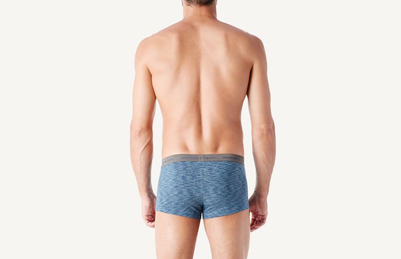 SBU726-6191---Look_back