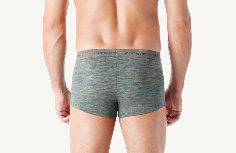 SBU726-6196---Wear_back