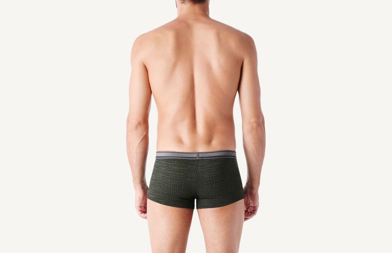SBU730-6379---Look_back