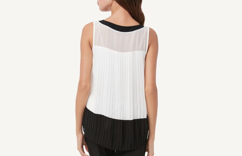 CG095C-4718---Wear_back