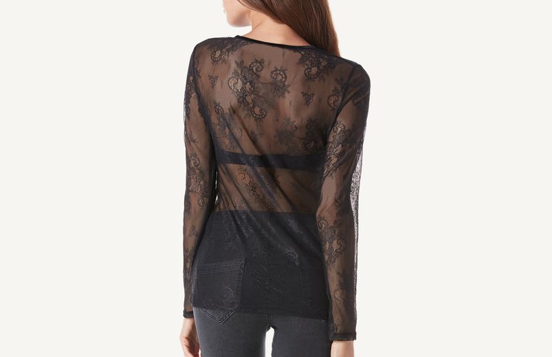 CL101C_wear_019_B