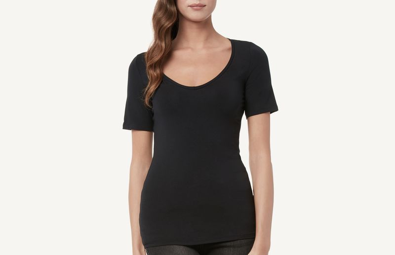 CM105A_wear_019_F