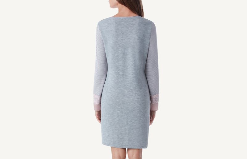 PCN735_wear_6558_B
