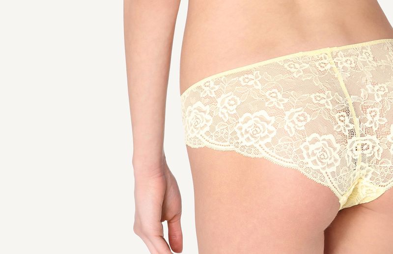 SI91P1_073I_7-CUECA-EM-RENDA-DE-CINTURA-DESCIDA