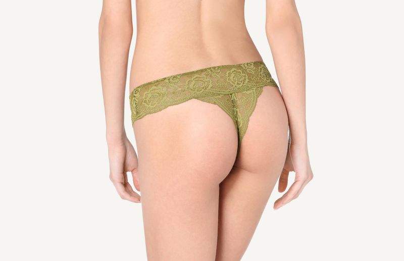 SBD91P_120I_2-BRASILEIRA-EM-RENDA