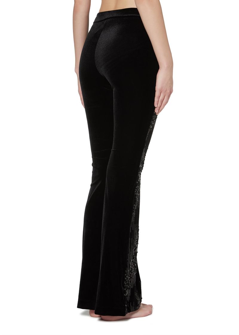 MODP0937_019_2-LEGGINGS-BOCA-DE-SINO-EM-VELUDO-COM-LANTEJOULAS