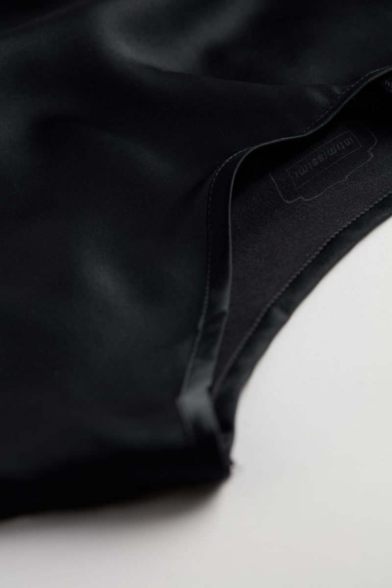 CMD71A_019_8-CAMISOLA-EM-SEDA-E-MODAL-COM-CORTE-QUIMONO