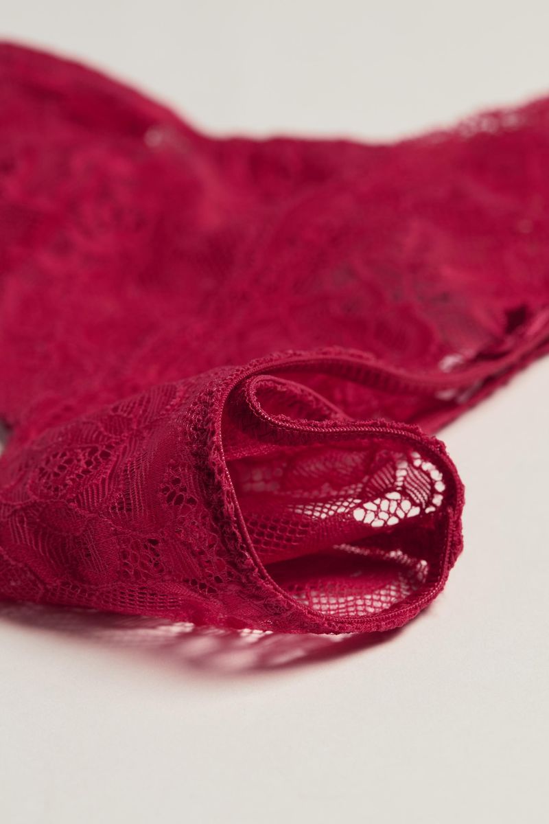 SBD91P_350I_8-SLIP-BRASILEIRO-EM-RENDA