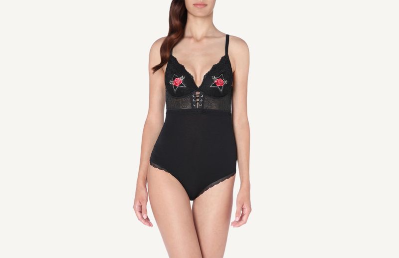 BID1293_019_3-BODY-ESTRUTURADO-EM-RENDA-E-MODAL-RODEO-LACE