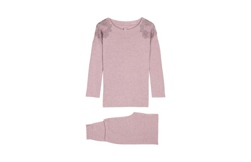 PLD776_3042_10-PIJAMA-COMPRIDO-BORDADOS-FLORAIS