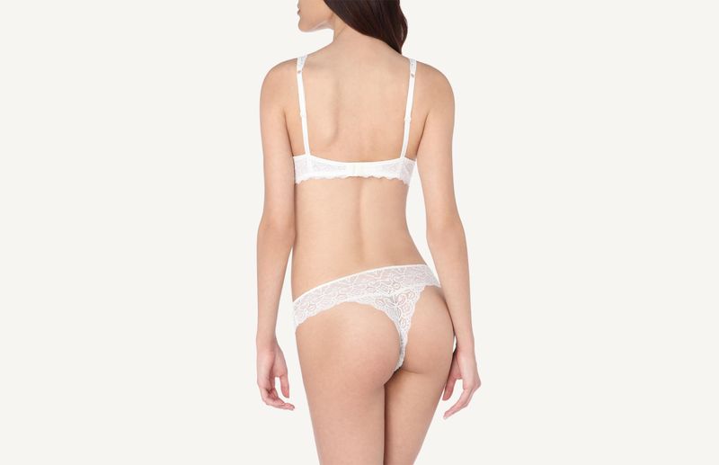 RID89L_2127_2-SOUTIEN-ELENA-COM-ARO-EM-RENDA