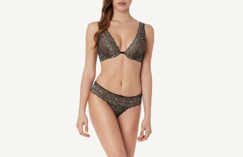 RID89L_9881_3-SOUTIEN-ELENA-COM-ARO-EM-RENDA