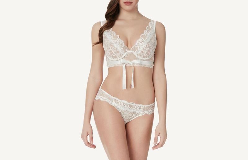 SID1279_2127_3-CUECA-ROMANTIC-BALLERINA