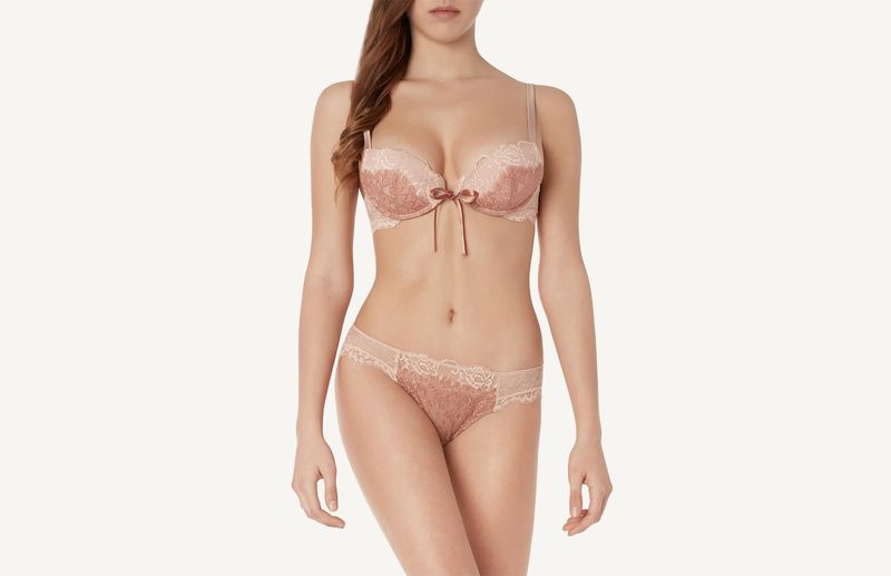 SID1279_7882_3-CUECA-ROMANTIC-BALLERINA