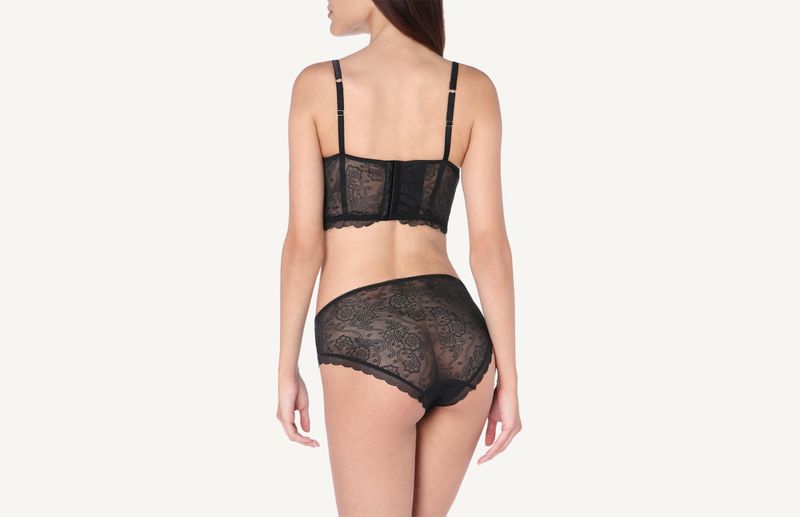 SID1293_019_2-CUECA-RODEO-LACE