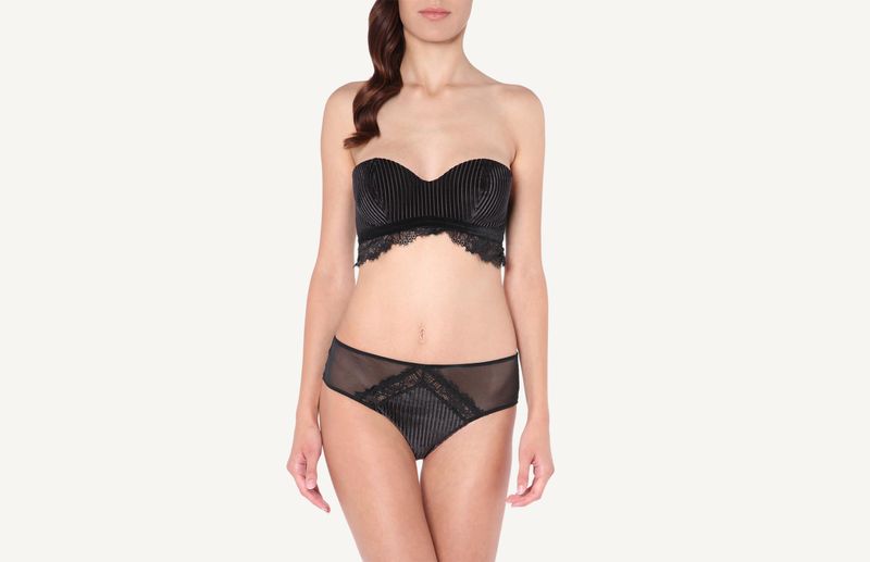 SID1299_019_3-SLIP-VELVET-STRIPES