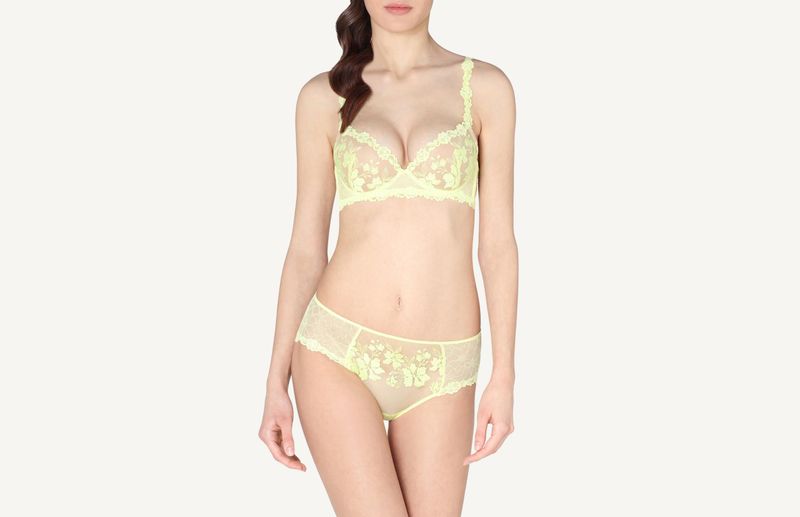 SID1319_085I_3-SLIP-IN-FULL-BLOOM