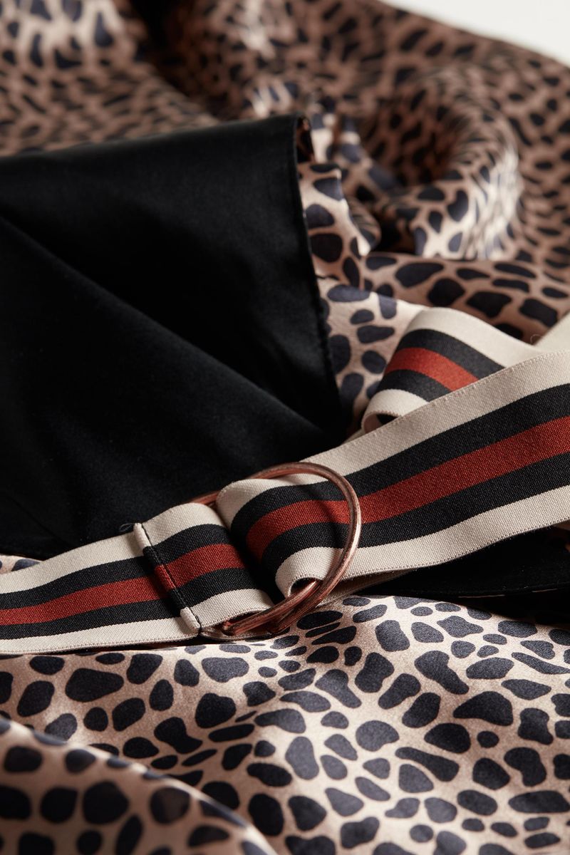 PV1344S_189I_8-ROBE-SEDA-ZEBRA-STRIPES