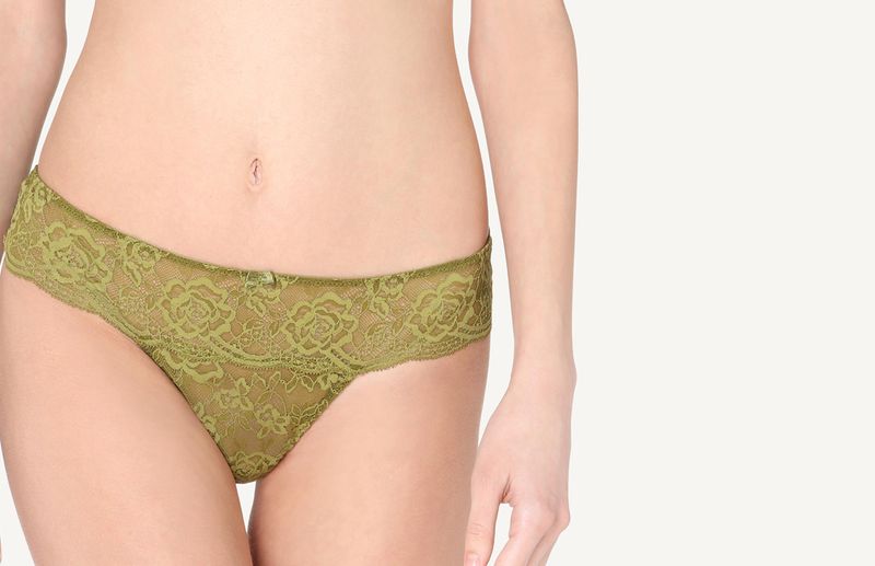SBD91P_120I_4-BRASILEIRA-EM-RENDA