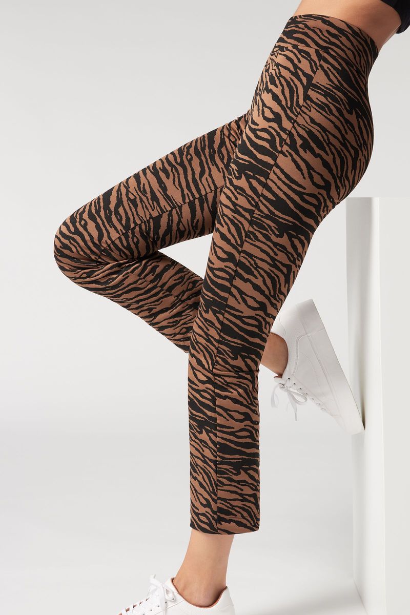 MODP1028_293C_1-LEGGINGS-STRETCH-FLARE-CROPPED-ZEBRADO