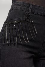 MODP1017_4679_V2_1-JEANS-EM-DENIM-COM-FRANJAS-EM-STRASS