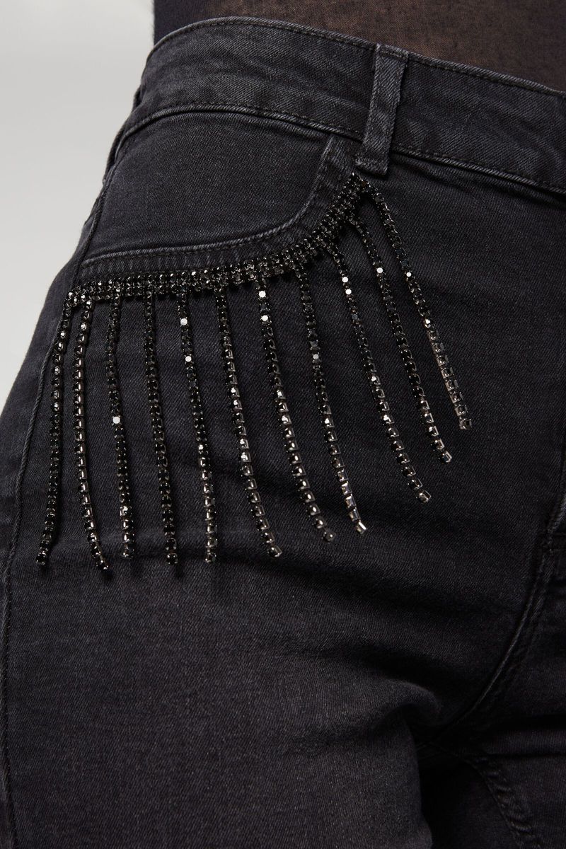 MODP1017_4679_V2_1-JEANS-EM-DENIM-COM-FRANJAS-EM-STRASS