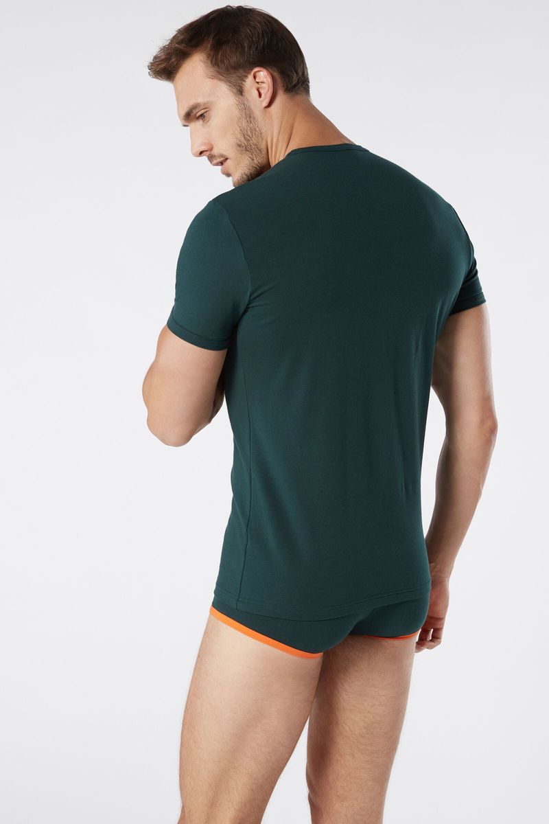 CMU05A_9973_2-T-SHIRT-GOLA-EM-ALGODAO-ELASTICIZADO
