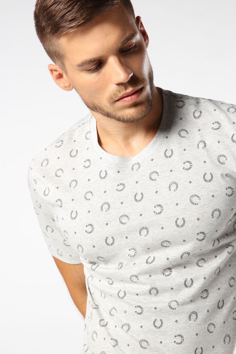 CMU202_206I_6-T-SHIRT-CORTE-REGULAR-MICROPADRAO