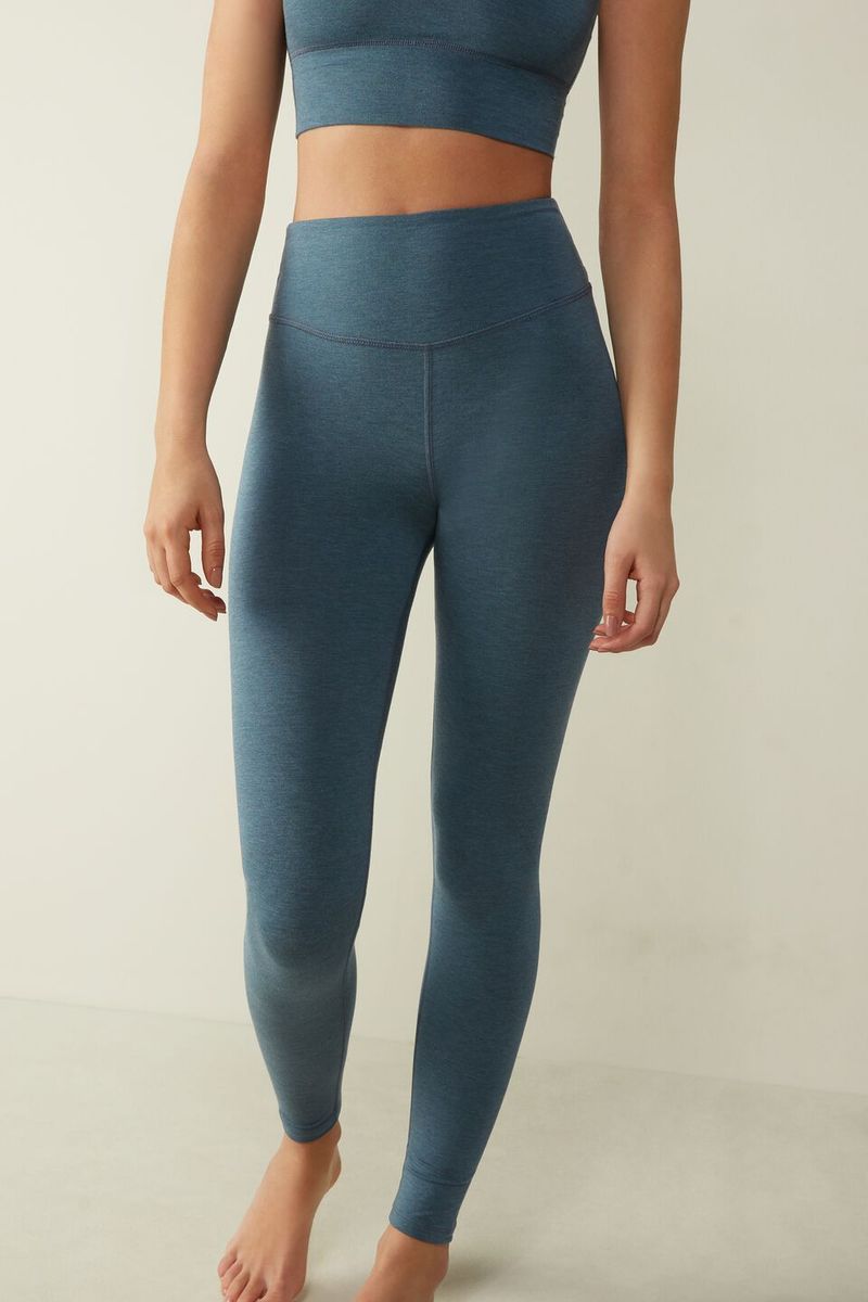 AI002L_733I_V2_3-LEGGINGS-IN-ACTION-EM-MODAL
