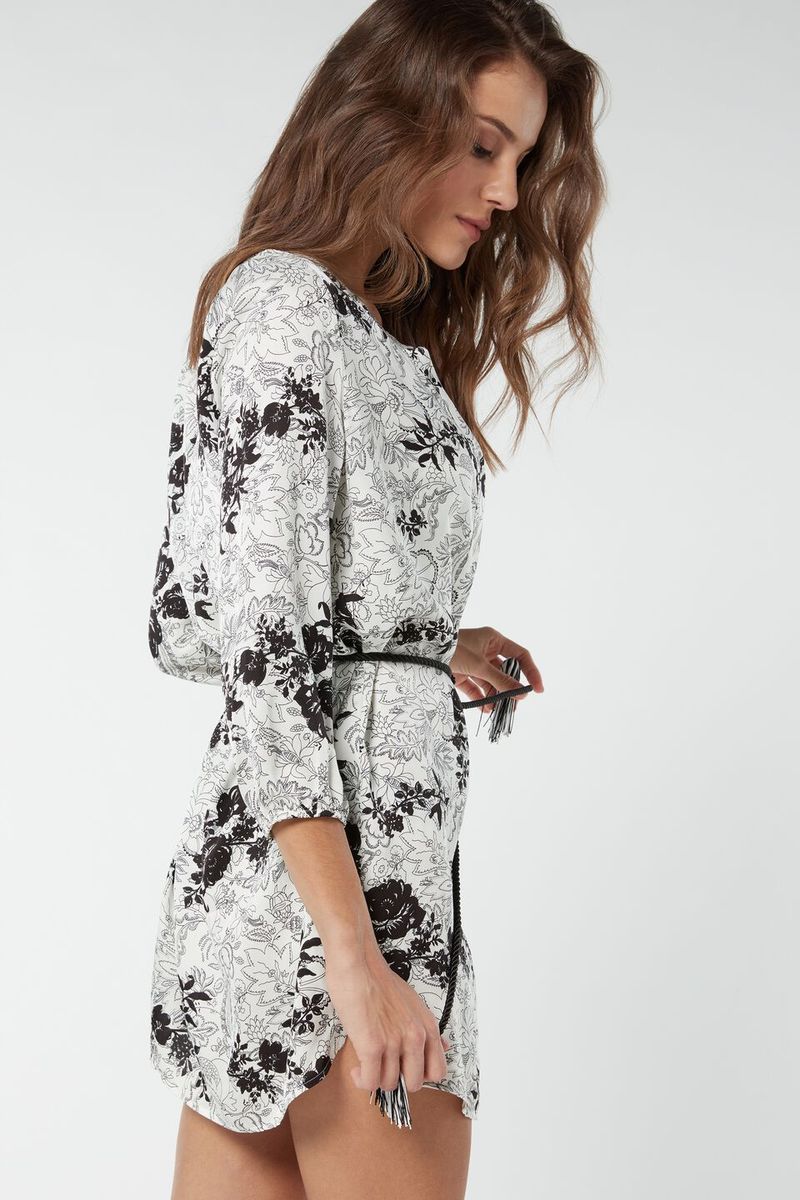 CLD1372_348I_4-CAMISA-EM-CETIM-DE-VISCOSE-DOTS-BOUQUET