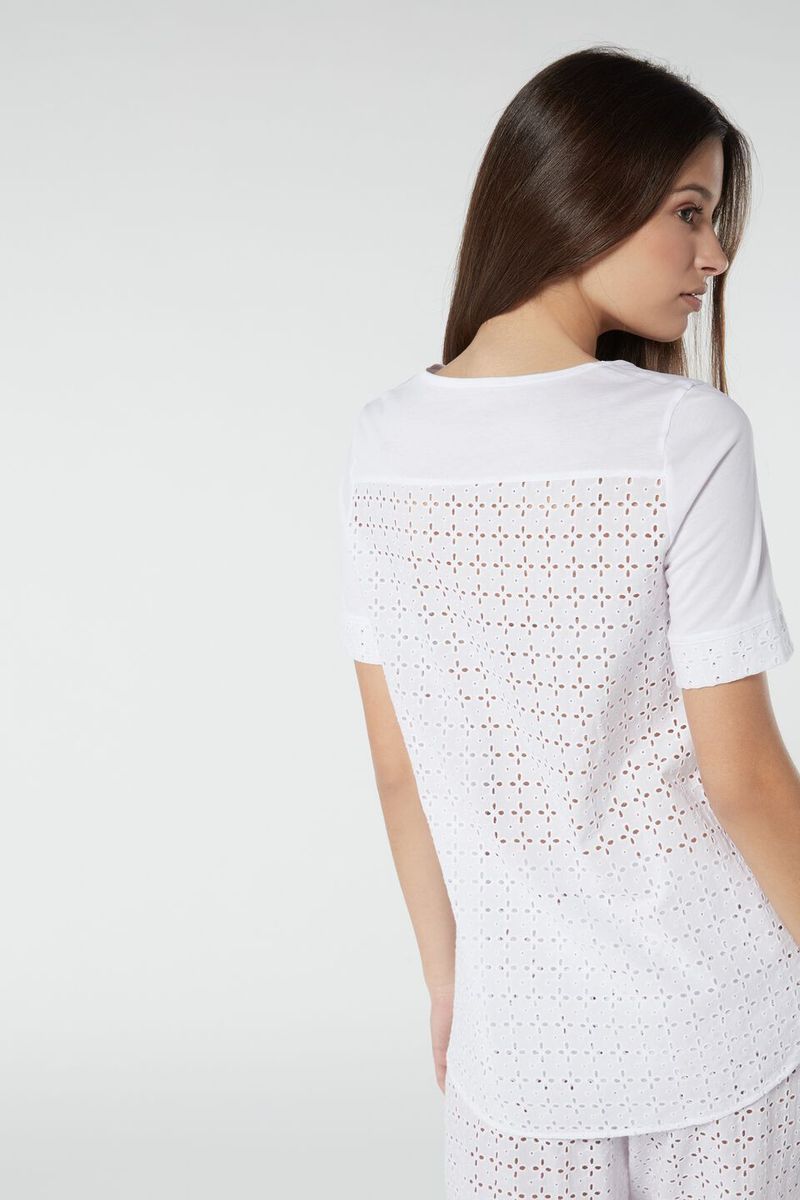 CMD1385_001_2-CAMISOLA-DE-MANGA-CURTA-FLORAL-BRODERIE