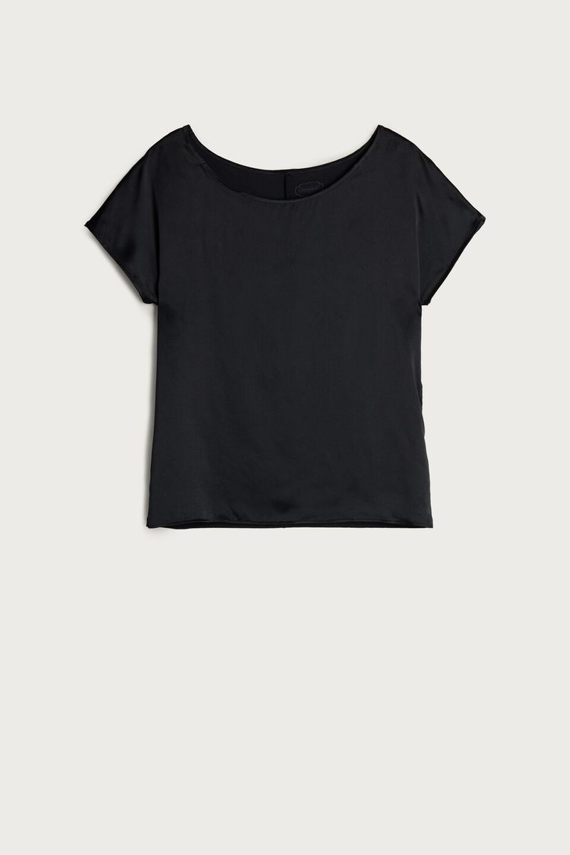 CMD71A_019_10-CAMISOLA-EM-SEDA-E-MODAL-COM-CORTE-QUIMONO