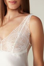 LCD1387_2127_6-COMBINACAO-EM-SEDA-E-RENDA-A-HINT-OF-SUMMER