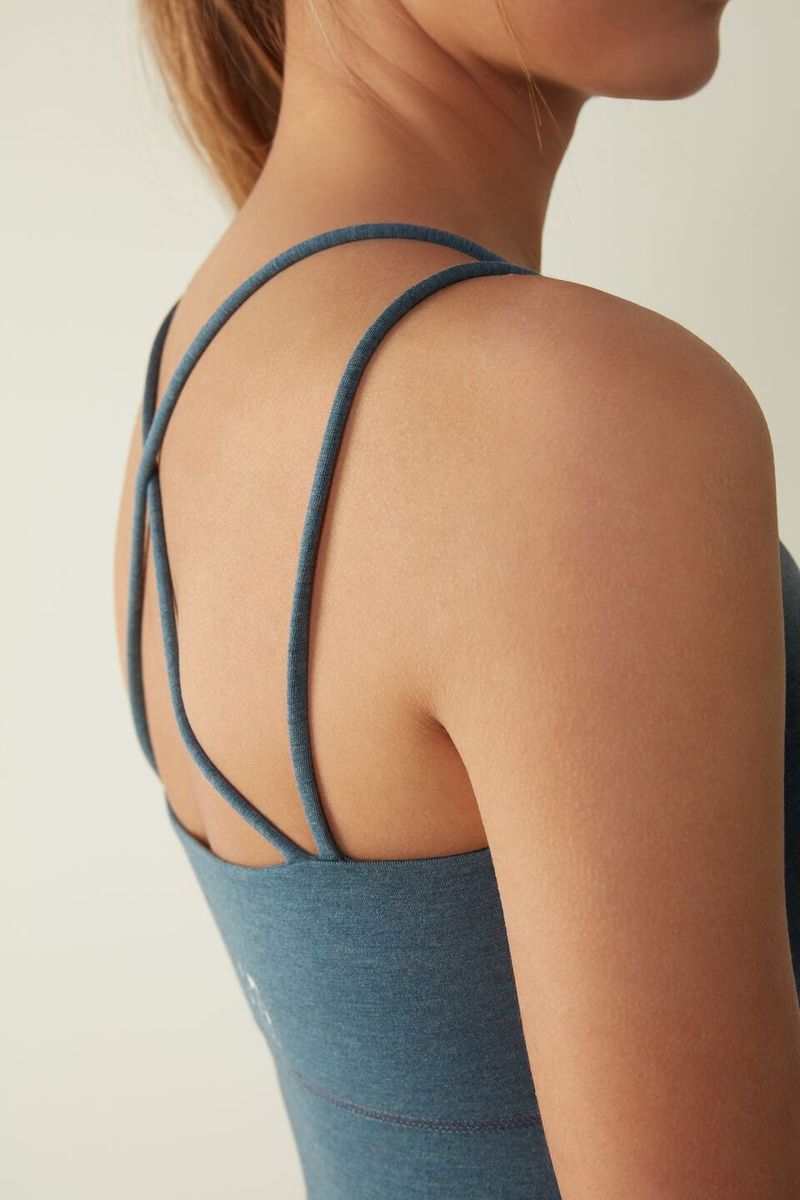 RSP002A_733I_V2_6-SOUTIEN-BRASSIERE-ALMOFADADO-IN-ACTION