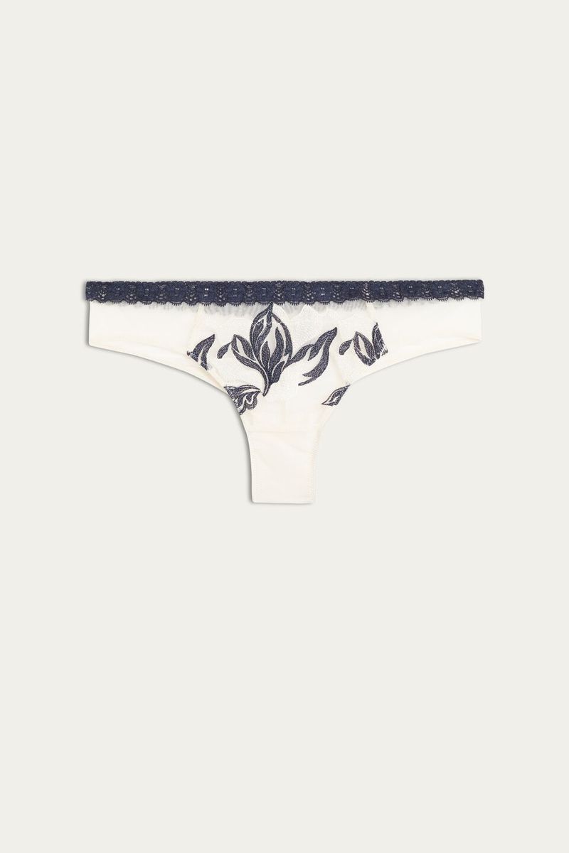 SBD1417_630I_10-CUECA-BRASILEIRA-DELICATE-BLOSSOM