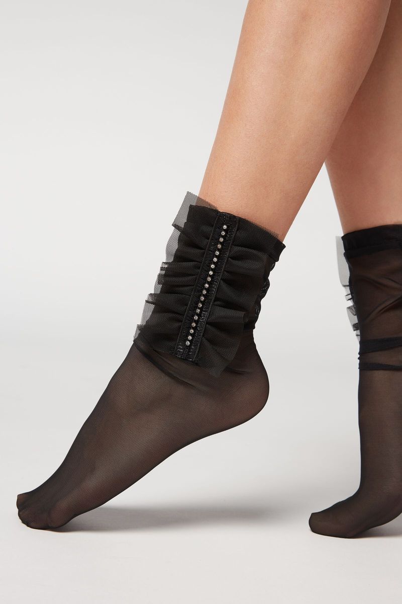 DCZ0389_313C_3-MEIAS-EM-TECIDO-DE-TULE-COM-APLICACOES-PRECIOSAS-PARA-MULHER