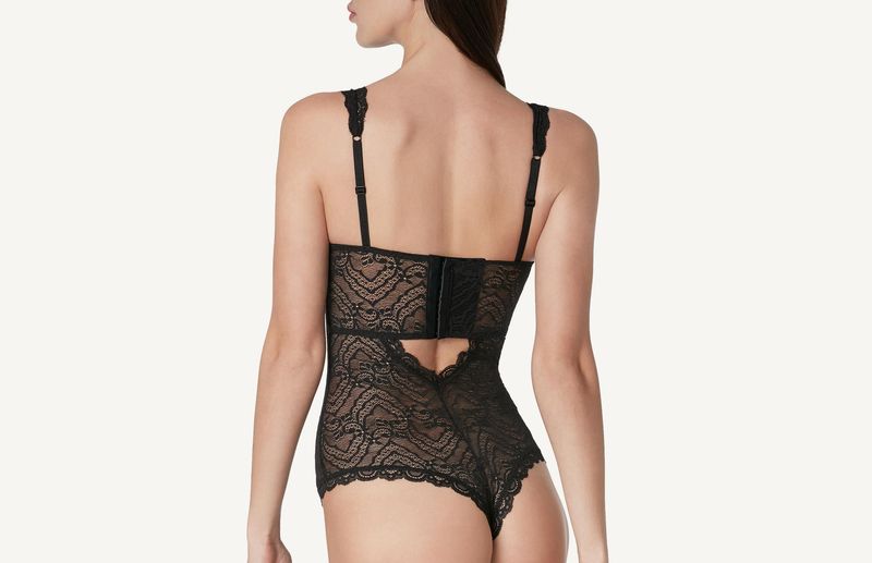 BID89T_019_2-BODY-ELEONORA-DE-RENDA