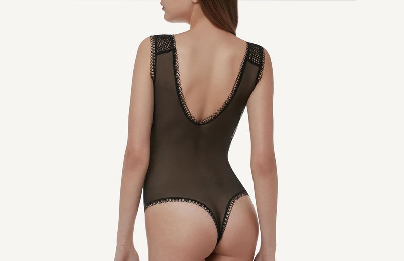 BOD1257_019_2-BODY-ROMANTIC-ROSE